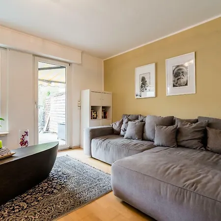 Ferienhaus Im Kolner Suden Lejlighed